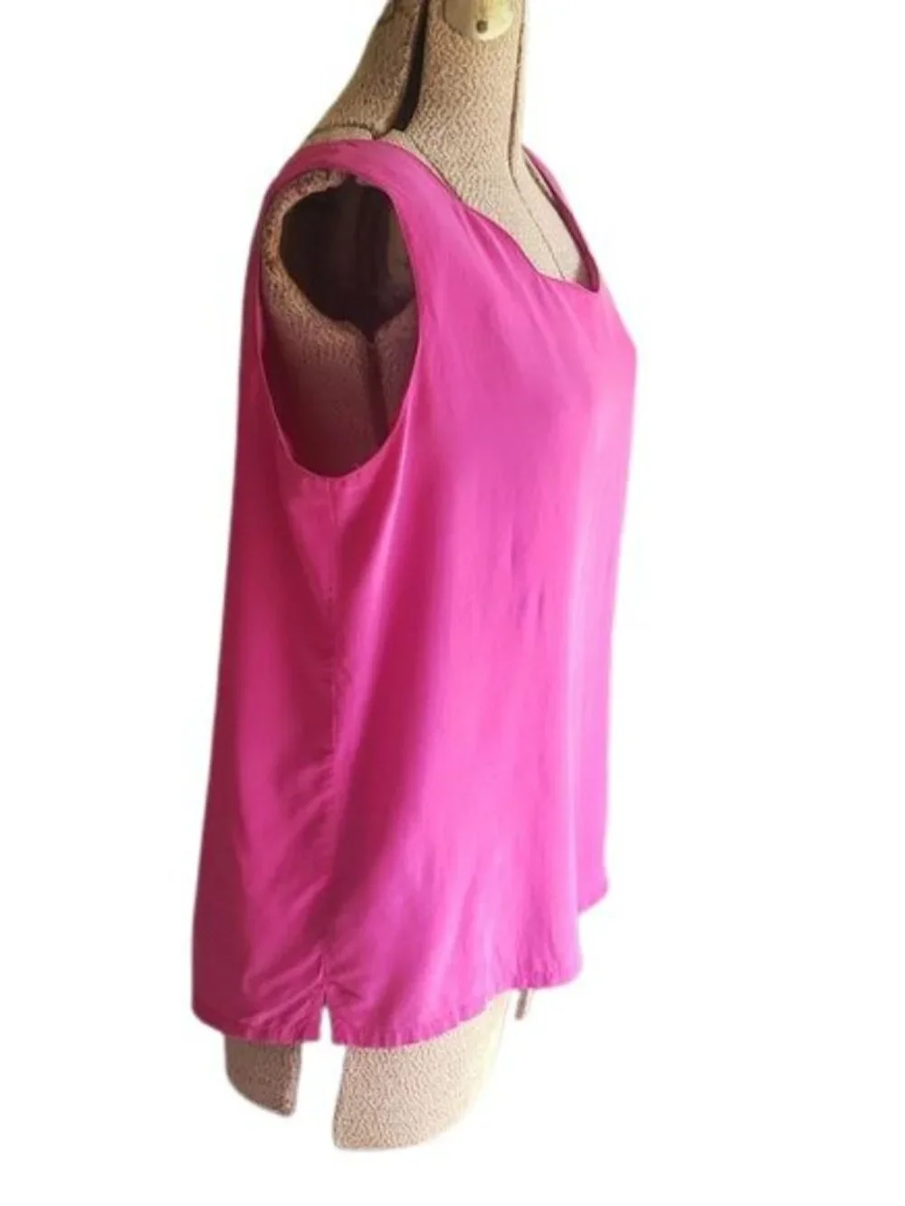Casual Corner Silk Pink Sleeveless Tank Top, Sz L - Picture 3 of 10
